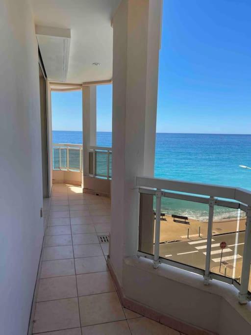 Appartement Bord De Mer Avec Garage Menton Luaran gambar